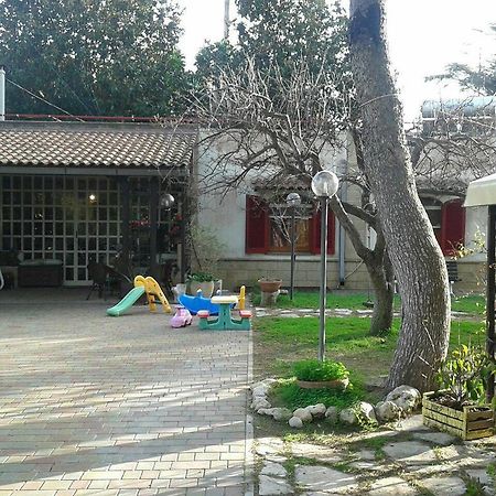 Casina Delle Arti Bed & Breakfast San Cataldo  Dış mekan fotoğraf
